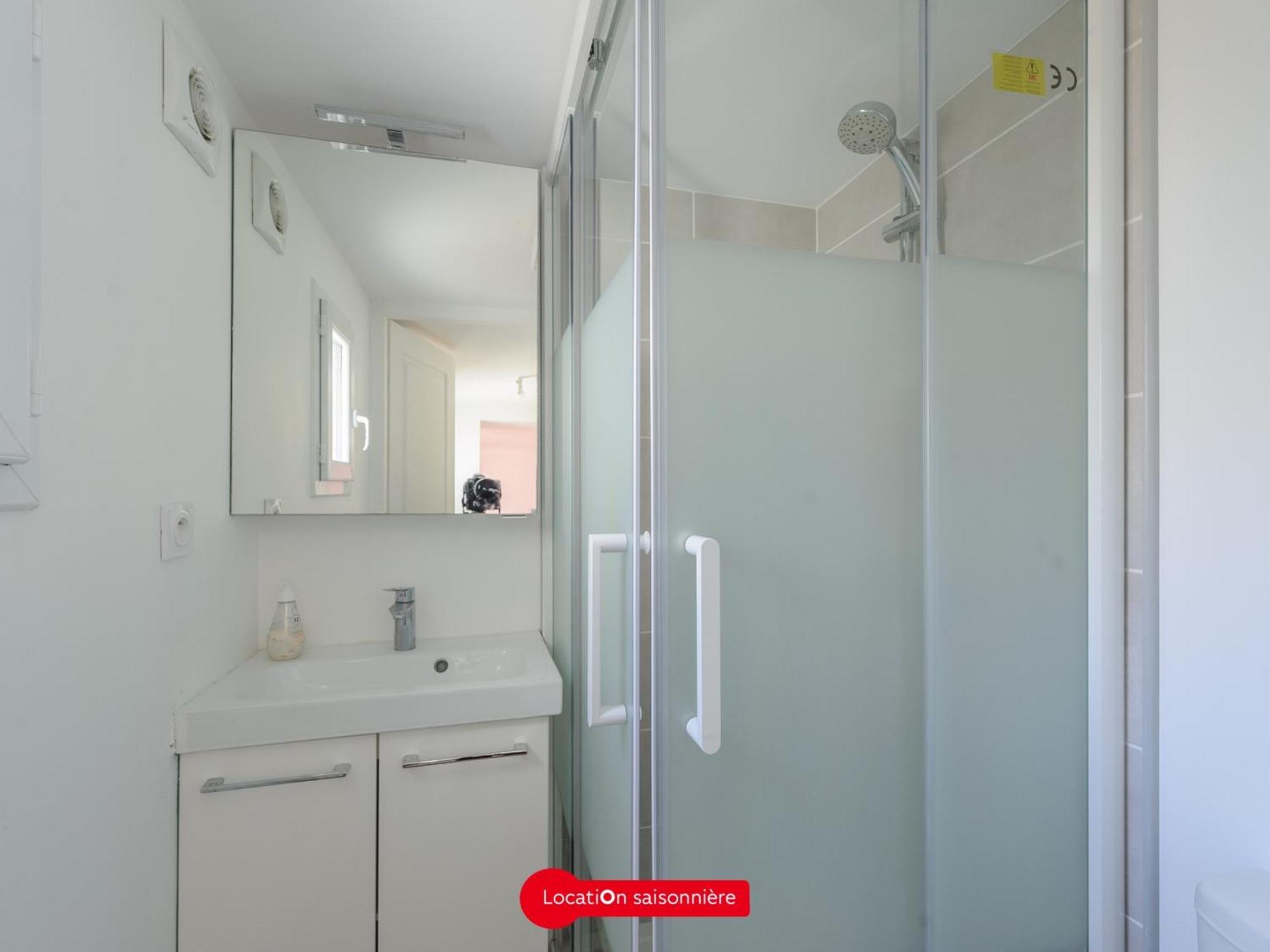 Appartement T2 A 50M De La Plage Avec Cour, Wifi Et Equipements Bebe - 4 Pers, Chatelaillon-Plage - Fr-1-535-17 Bagian luar foto